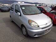 2000 TOYOTA FUNCARGO X