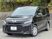 2018 TOYOTA VOXY X
