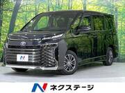 2022 TOYOTA VOXY