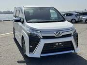2020 TOYOTA VOXY ZS KIRAMEKI II