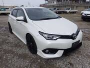 2017 TOYOTA AURIS
