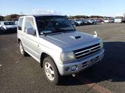 2006 MITSUBISHI PAJERO MINI