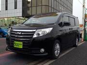 2017 TOYOTA NOAH