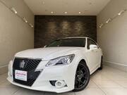 2013 TOYOTA CROWN