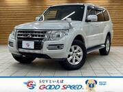 2015 MITSUBISHI PAJERO