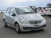 2010 MERCEDES BENZ A CLASS