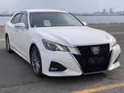 2016 TOYOTA CROWN