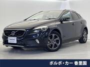 2016 VOLVO V40