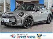2022 BMW MINI