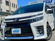 2014 TOYOTA VOXY
