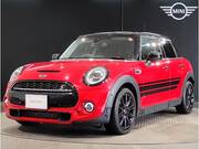 2019 BMW MINI COOPER S