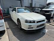 2001 NISSAN SKYLINE