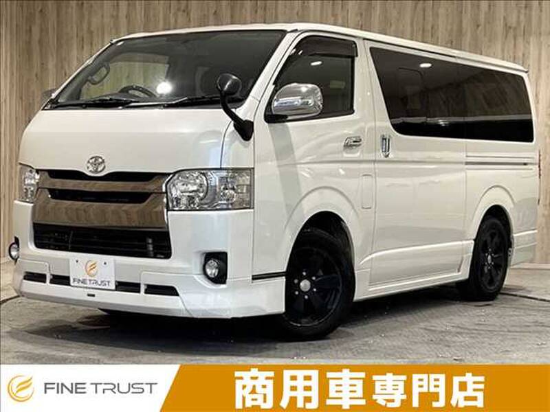 -HIACE VAN