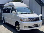 2002 TOYOTA GRAND HIACE