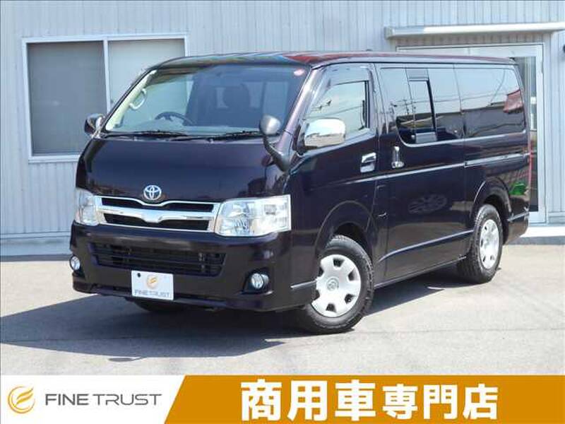 -HIACE VAN