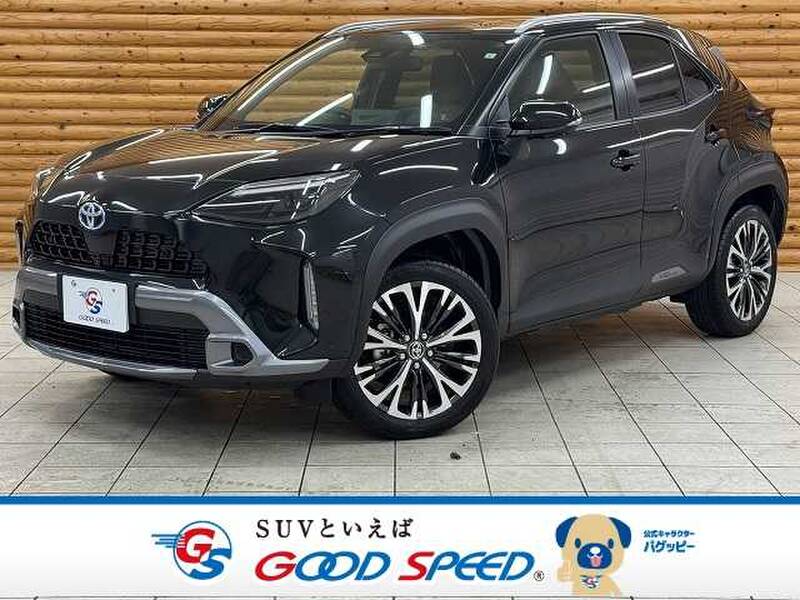 -YARIS CROSS