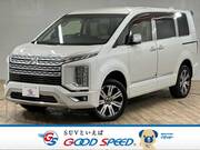 2019 MITSUBISHI DELICA D5