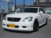 2005 TOYOTA CROWN