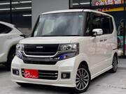 2017 HONDA N-BOX CUSTOM