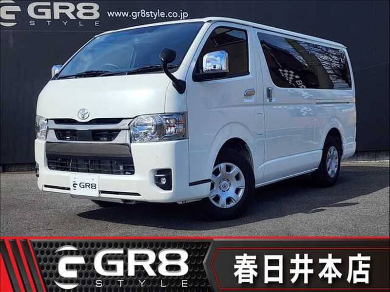 -HIACE VAN