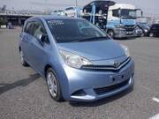 2011 TOYOTA RACTIS