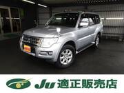 2016 MITSUBISHI PAJERO