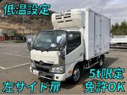 2019 HINO DUTRO
