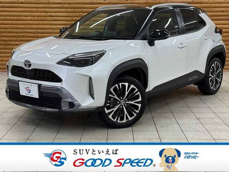 -YARIS CROSS