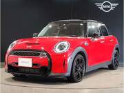2022 BMW MINI
