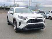 2020 TOYOTA RAV4 X