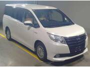 2014 TOYOTA NOAH