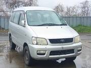 2001 TOYOTA TOWNACE NOAH