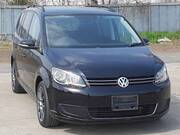 2011 VOLKSWAGEN GOLF TOURAN