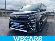 2020 TOYOTA VOXY