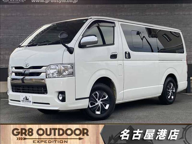 -HIACE VAN