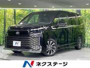 2022 TOYOTA VOXY