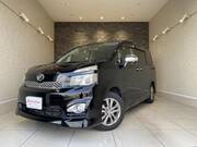 2011 TOYOTA VOXY