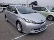 2010 TOYOTA WISH 1.8S