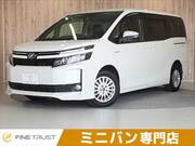 2016 TOYOTA VOXY