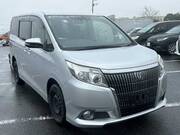 2017 TOYOTA ESQUIRE XI