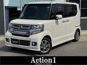 2017 HONDA N-BOX CUSTOM