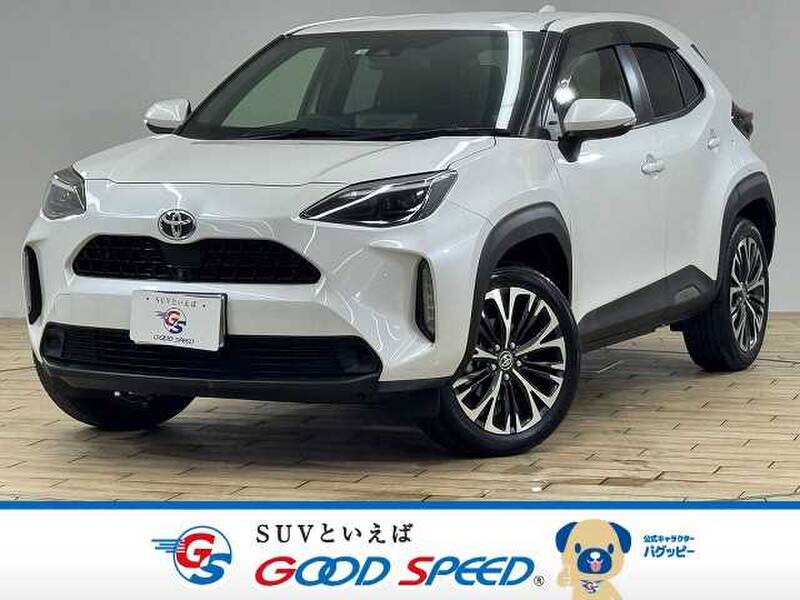 -YARIS CROSS
