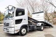 2013 HINO POWDER CEMENT TRUCK