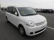 2014 TOYOTA SIENTA G