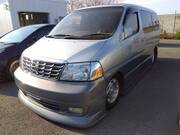 2000 TOYOTA GRAND HIACE