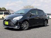 2017 TOYOTA VITZ