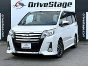 2014 TOYOTA NOAH
