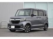 2018 HONDA N-BOX CUSTOM