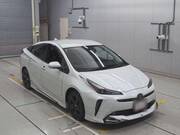 2021 TOYOTA PRIUS