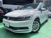 2017 VOLKSWAGEN GOLF TOURAN
